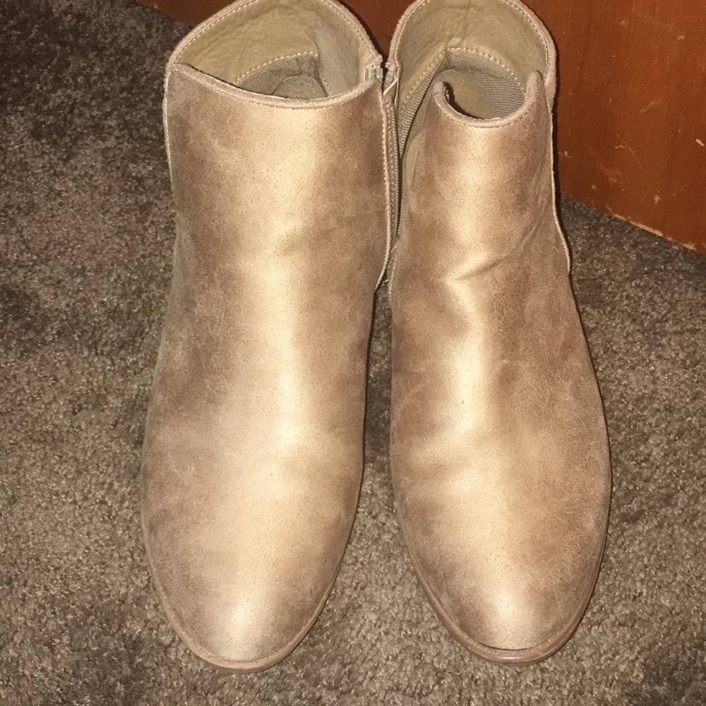🎉3 for $20🎉Suede Booties